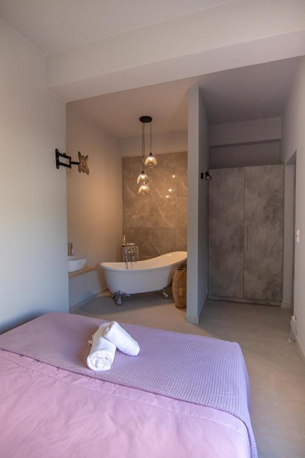 Georgianna'S Suite With Private Pool , 'Greysuite' Kómboi Eksteriør bilde
